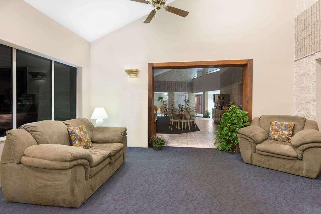 Best Western Carlisle South Екстер'єр фото
