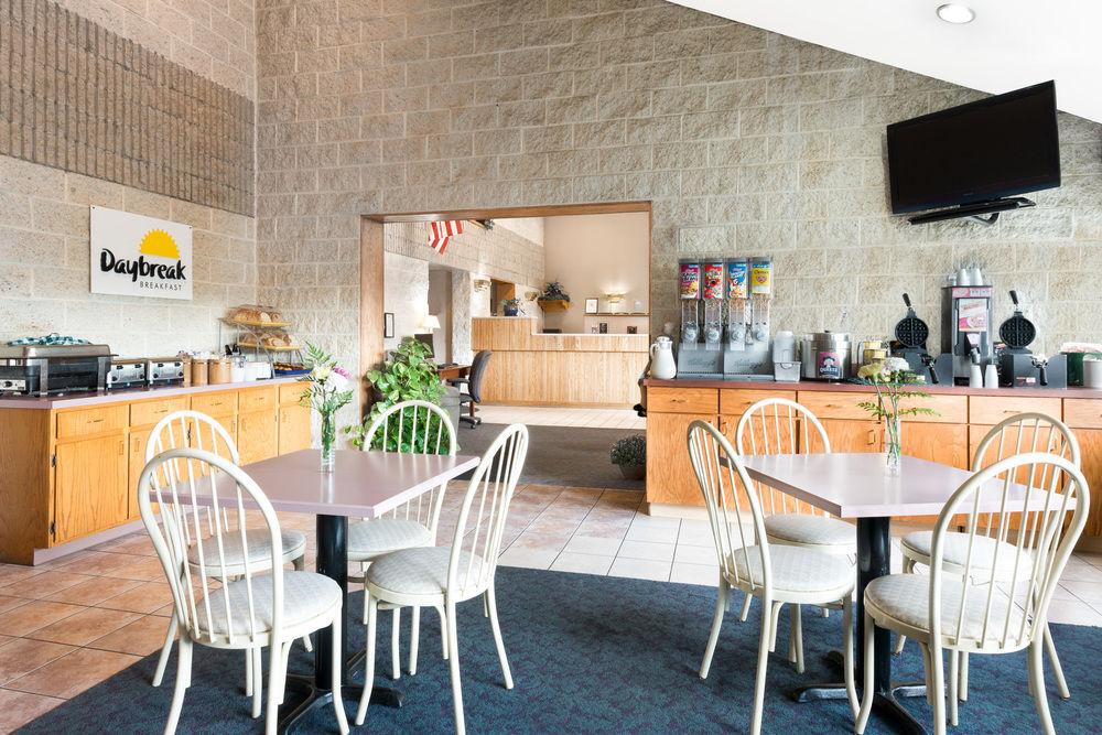 Best Western Carlisle South Екстер'єр фото